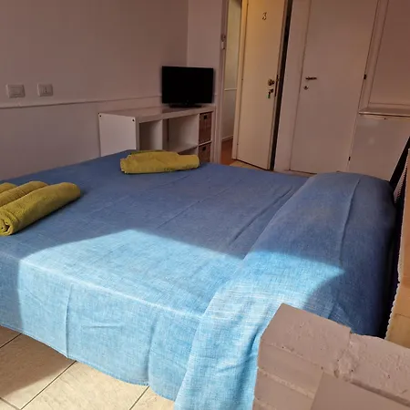 Lägenhetshotell Calaluna 3*